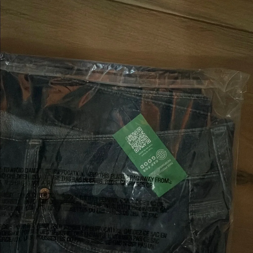 Women’s GAP Jeans - Picture 4 of 4